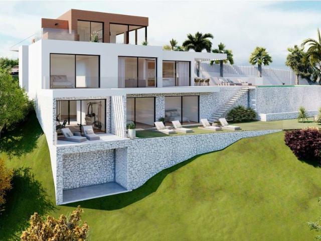 Casa en venta en Artola, Costa del Sol Occidental