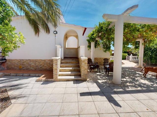 Casa en venta en Polígono Industrial Catxapets, el Baix Vinalopó