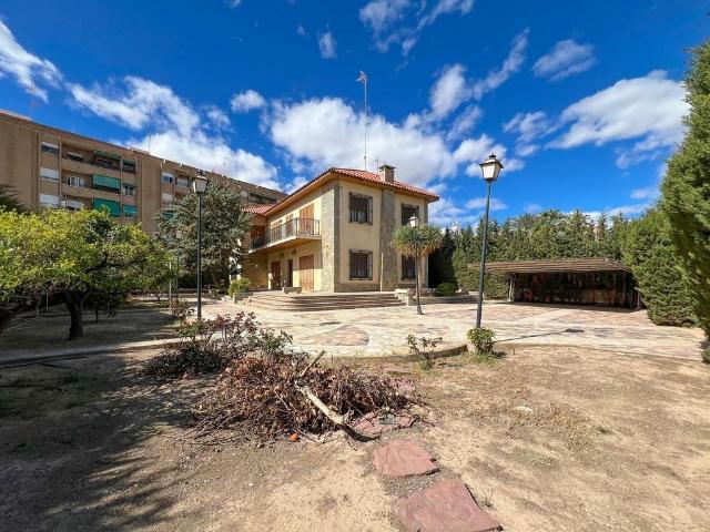 Casa en venta en Altabix, el Baix Vinalopó