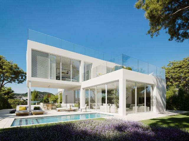 Casa en venta en Barriada Islas Canarias, Estepona