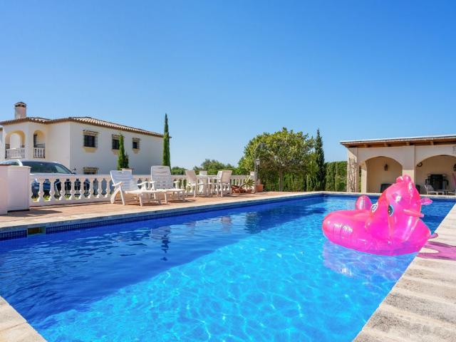 Casa en venta en Barriada Islas Canarias, Costa del Sol Occidental