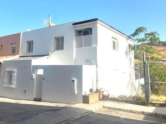 Casa en venta en Genil, Comarca de la Vega de Granada