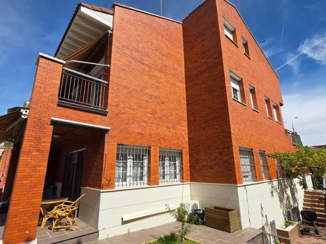 Chalet en venta en Amistad, Guadalajara