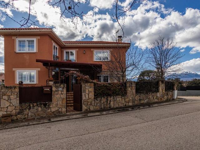 Casa en venta en Guadalix De La Sierra