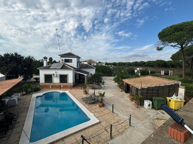 Casa en venta en Hinojos