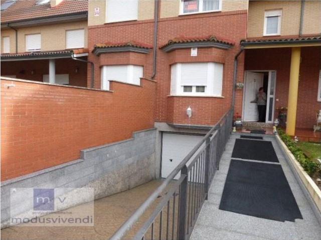 Chalet en venta en Eras de Renueva, León