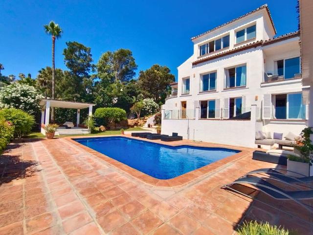 Casa en venta en San Luis de Sabinillas, Costa del Sol Occidental
