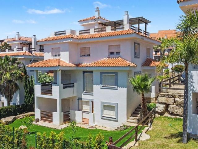 Casa en venta en San Luis de Sabinillas, Costa del Sol Occidental