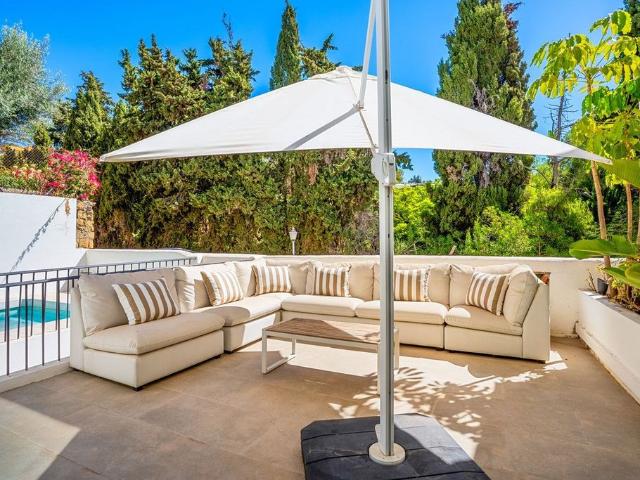 Chalet en venta en Divina Pastora, Costa del Sol Occidental