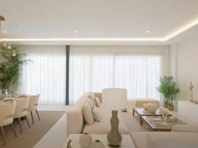 Chalet en venta en Rio Real, Costa del Sol Occidental