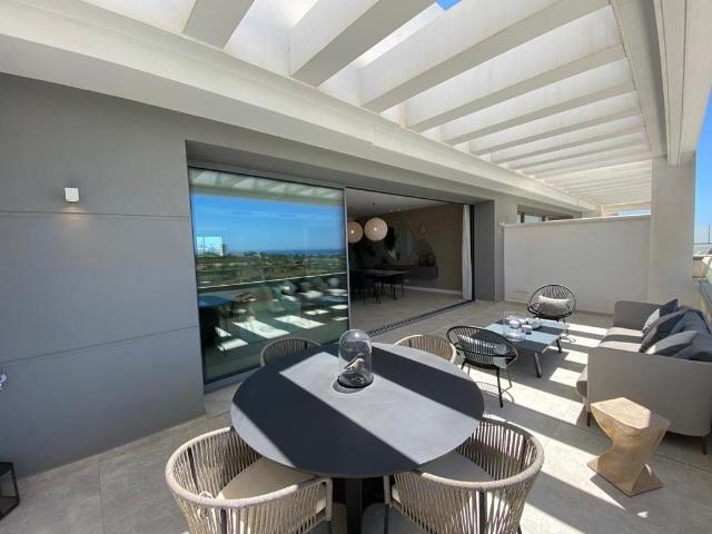Chalet en venta en Rio Real, Costa del Sol Occidental