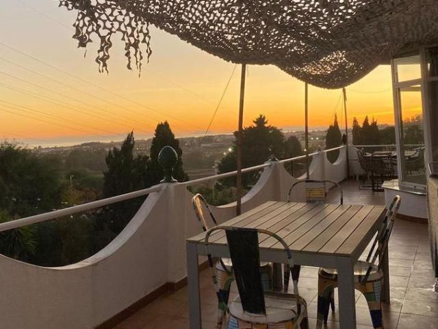 Casa en venta en Nueva Andalucía, Costa del Sol Occidental