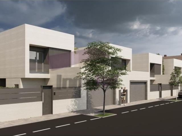 Villa en venta en Paracuellos De Jarama, Miramadrid