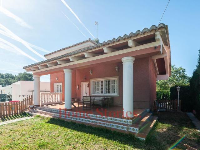 Casa en venta en Montcanyada, Paterna