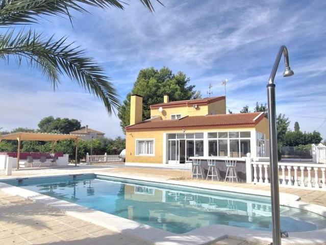 Casa en venta en Jubalcoi, el Baix Vinalopó