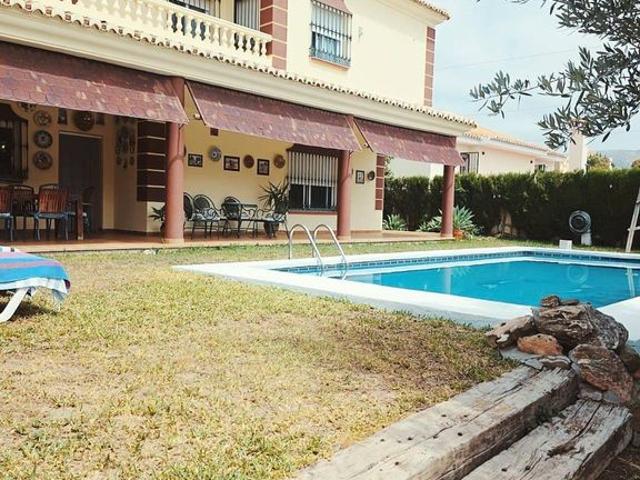 Casa en venta en Las Zorreras, Rincón de la Victoria