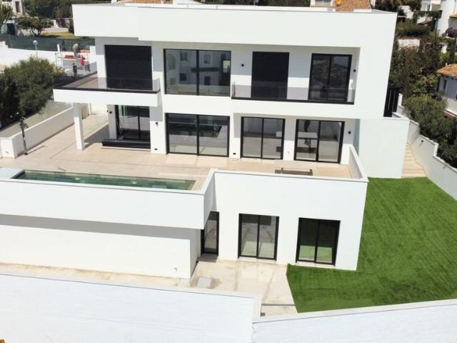 Casa en venta en Artola, Costa del Sol Occidental