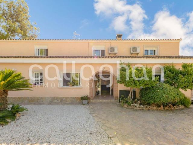 Casa en venta en el Camp de Túria, Valencia