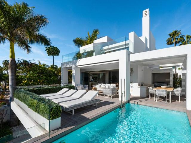 Chalet en venta en El Vicario, Costa del Sol Occidental