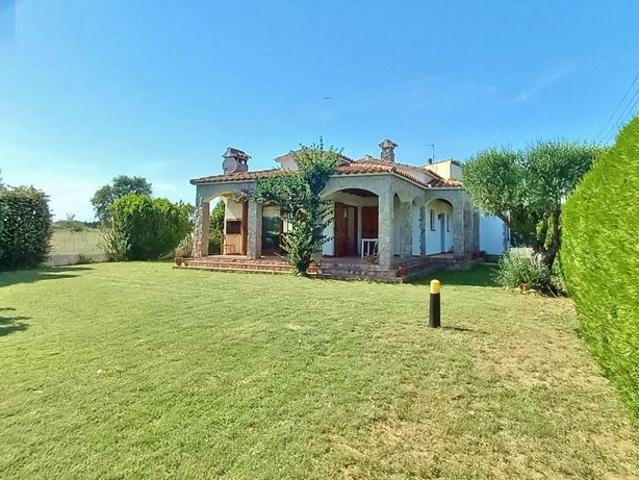 Casa en venta en Alt Empordà, Catalunya