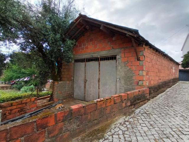 Armazém venda em Carregal Do Sal, Viseu