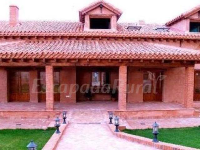 Casa en alquiler en Matarrubia