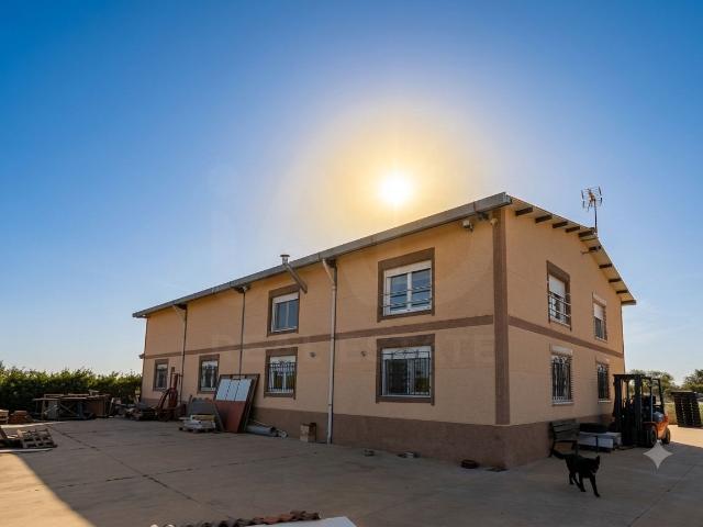 Casa en venta en Villares De Órbigo, Castilla y León