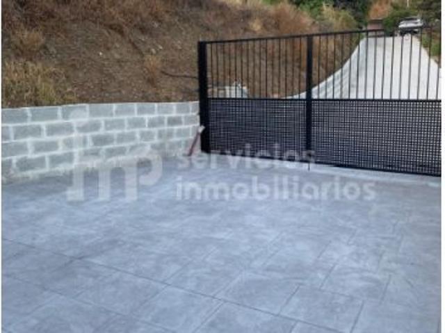 Casa en alquiler en Capuchinos, La Axarquía