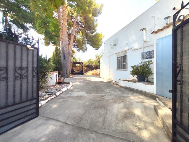 Casa en venta en La Serranía, Valencia