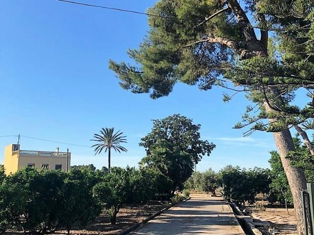 Casa en venta en Beniarbeig