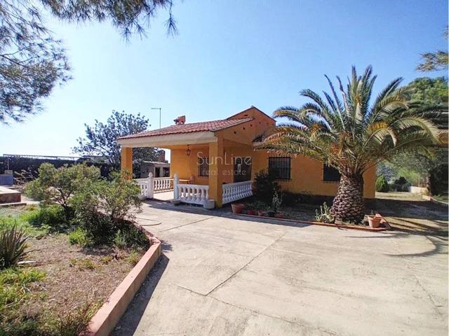 Chalet en venta en La Hoya de Buñol, Valencia