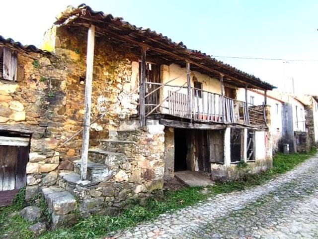 Casa venda em Figueiró Dos Vinhos, Leiria