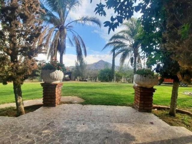 CASA DE CAMPO CON ALBERCA
