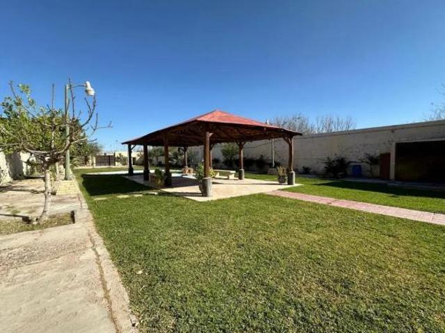 CASA DE CAMPO con Piscina y Cocina Integral en Venta en El Olivo, Matamoros