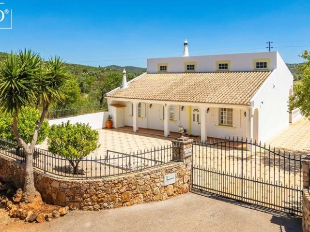 Vivenda venda em Esteval dos Mouros, Loulé