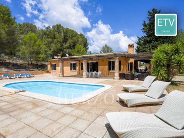 Casa Rural en venta en Peguera