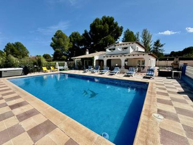 Casa Rural en venta en Castalla