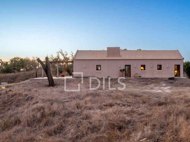 Solar venda em Valinho, Santiago Do Cacém