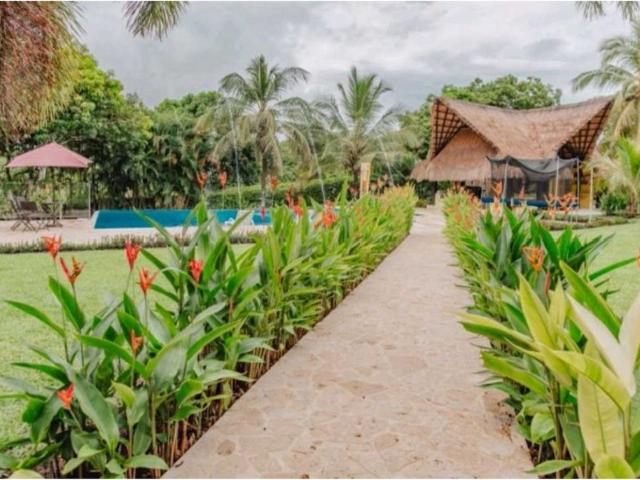 Casa de campo de alto standing de 10 dormitorios en venta San Jerónimo, Colombia