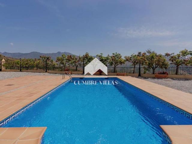 Casa en venta en Torrecuevas, Almuñécar