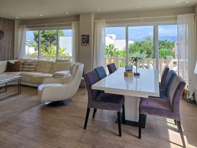 Chalet en venta en L'alfàs Del Pi, Valencia