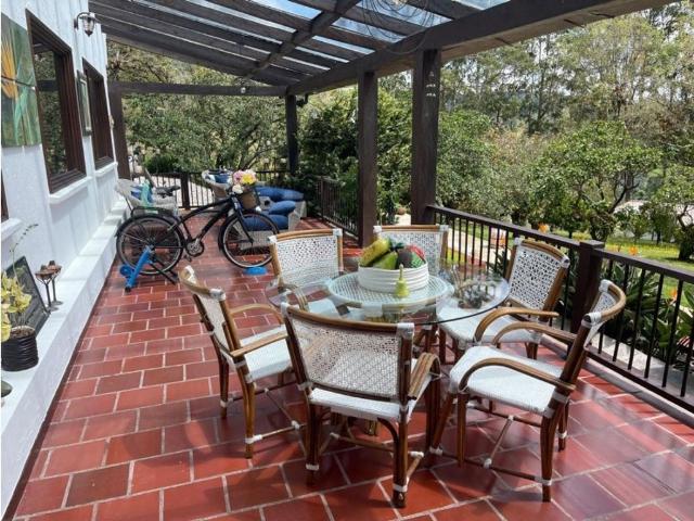 Casa de campo de alto standing de 2 dormitorios en alquiler Retiro, Colombia