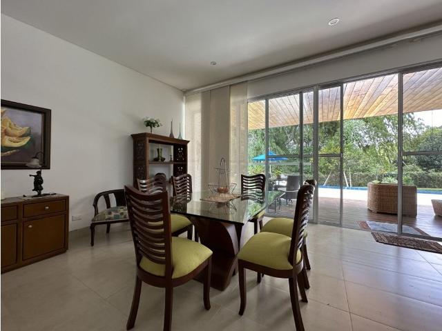 Casa de campo de alto standing de 2 dormitorios en venta Pereira, Colombia