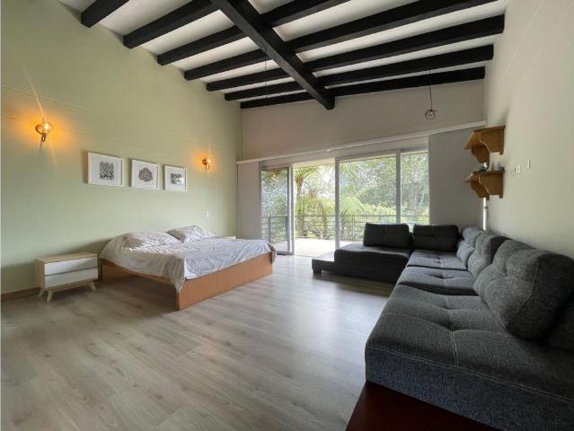 Casa de campo de alto standing de 3 dormitorios en alquiler Carmen de Viboral, Departamento de Antioquia