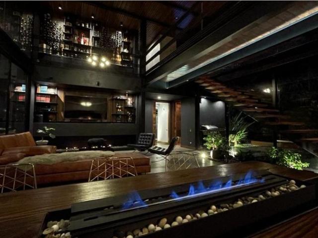 Casa de campo de alto standing de 3 dormitorios en alquiler Envigado, Colombia