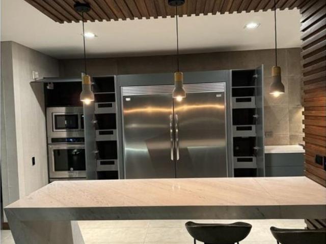 Casa de campo de alto standing de 3 dormitorios en alquiler Envigado, Colombia