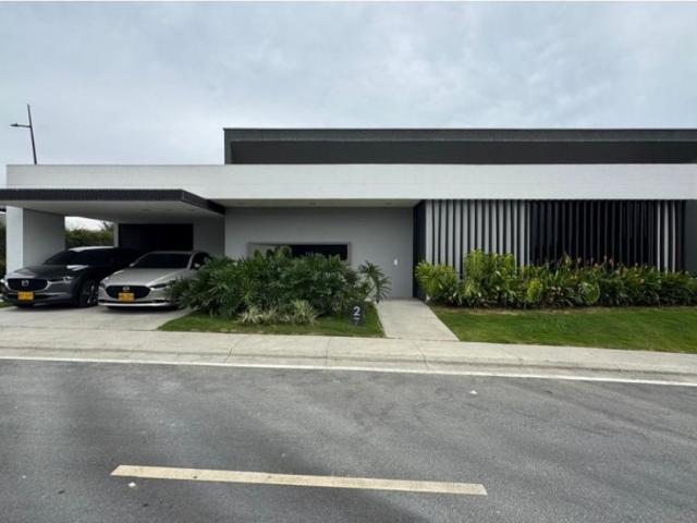 Casa de campo de alto standing de 3 dormitorios en alquiler Pereira, Colombia