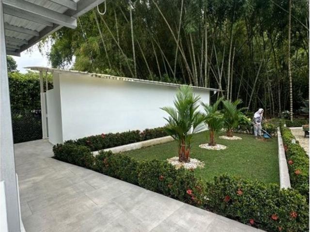 Casa de campo de alto standing de 3 dormitorios en alquiler Pereira, Colombia