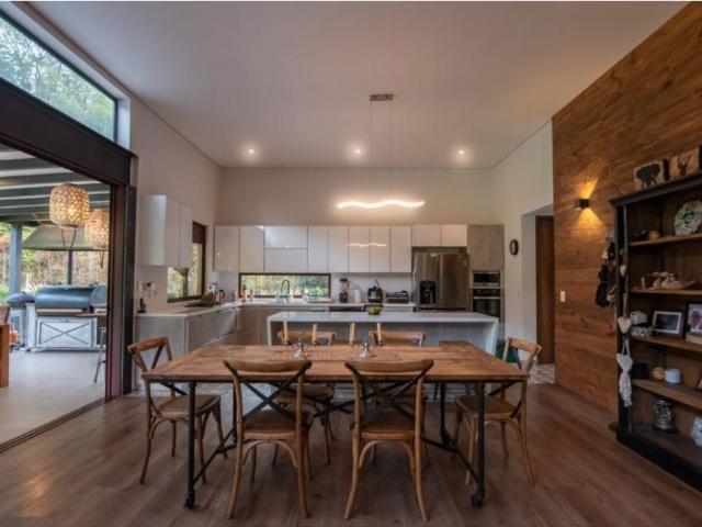 Casa de campo de alto standing de 3 dormitorios en alquiler Retiro, Colombia