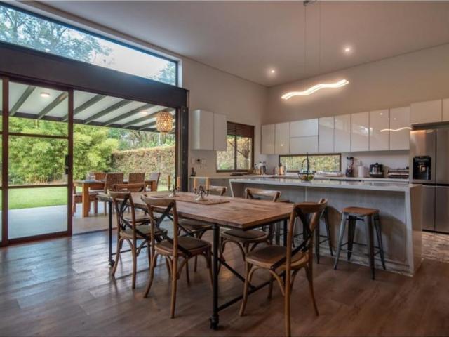 Casa de campo de alto standing de 3 dormitorios en alquiler Retiro, Colombia